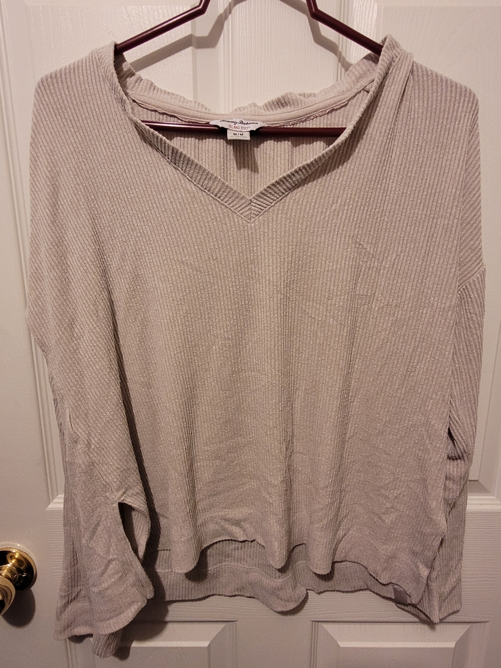 Tommy Bahama Cream Ribbed V-Neck Long Sleeve Top